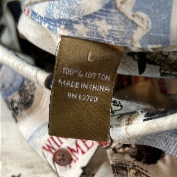 Clearwater Outfitters Wings Over America Print Button Up Shirt Large - Picture 3 of 9